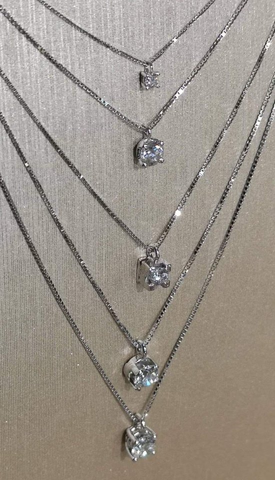 colgantes solitarios diamantes - donde comprar colgantes diamantes alicante - mejores joyerias alicante - ideas regalos navidad 2019 - joyeria marga mira